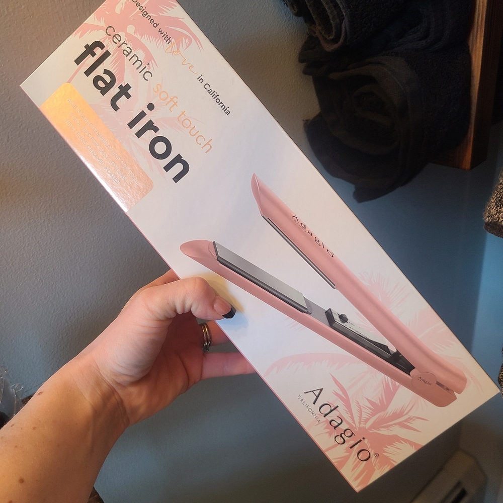 Adagio flat iron